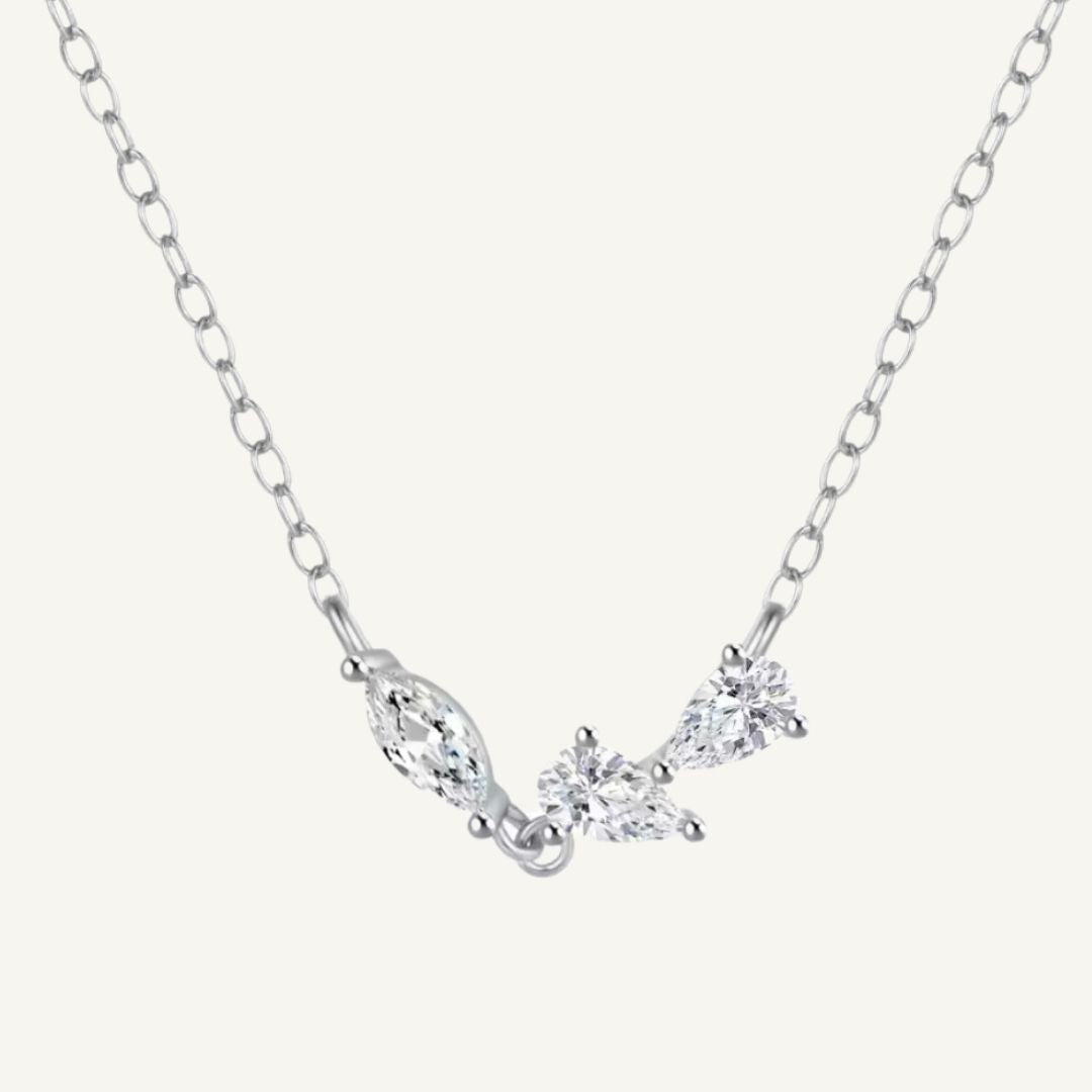 Fine Glossy Zircon Necklace