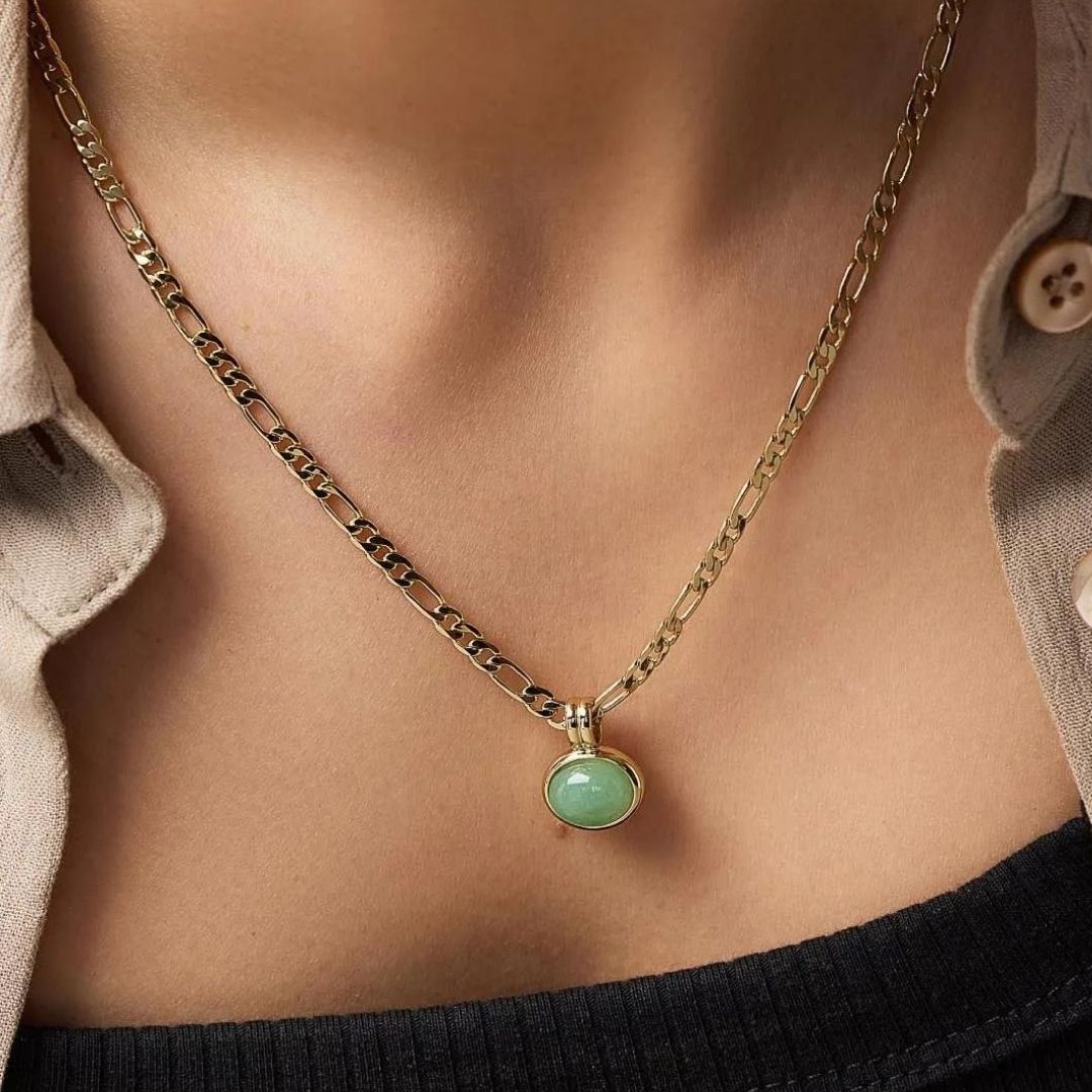 Green Stone Pendant Necklace