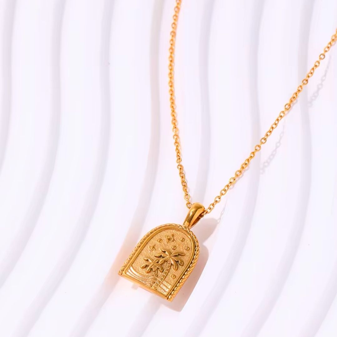 Palm Pendant Necklace