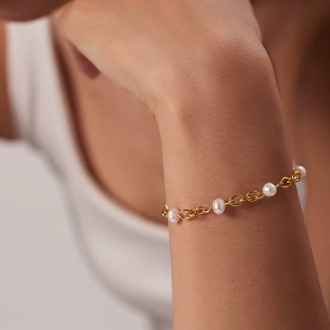 Pearls Bracelet