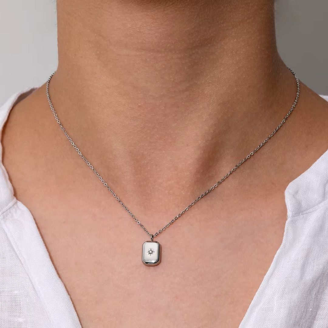 Star Pendant Necklace